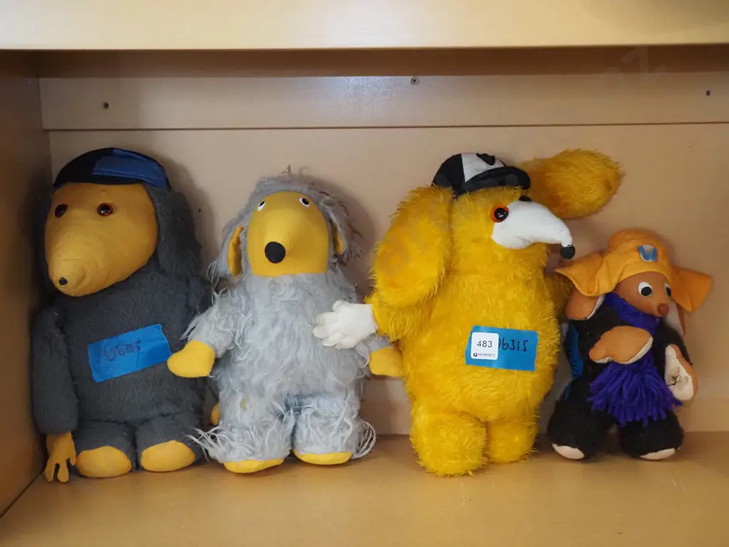 4x Wombles Image 1++