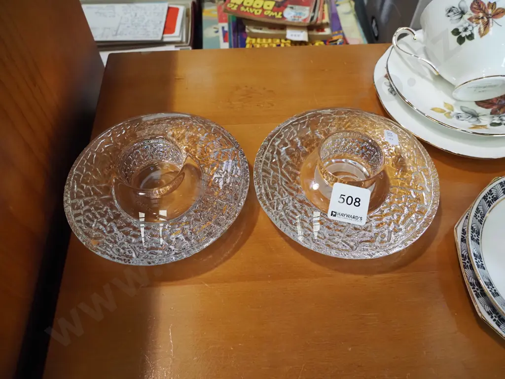 2x glass tea light candle holders Image 1++
