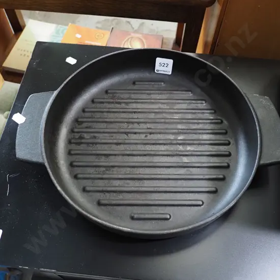 cast iron skillet