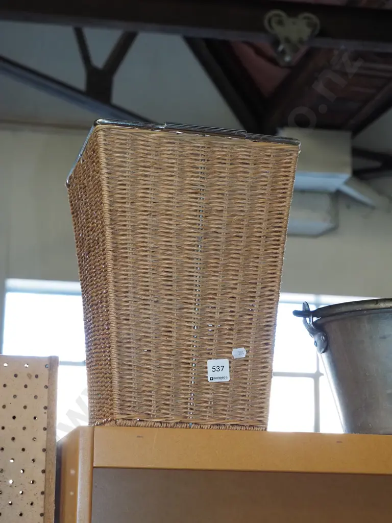 woven seagrass wastepaper basket Image 1++