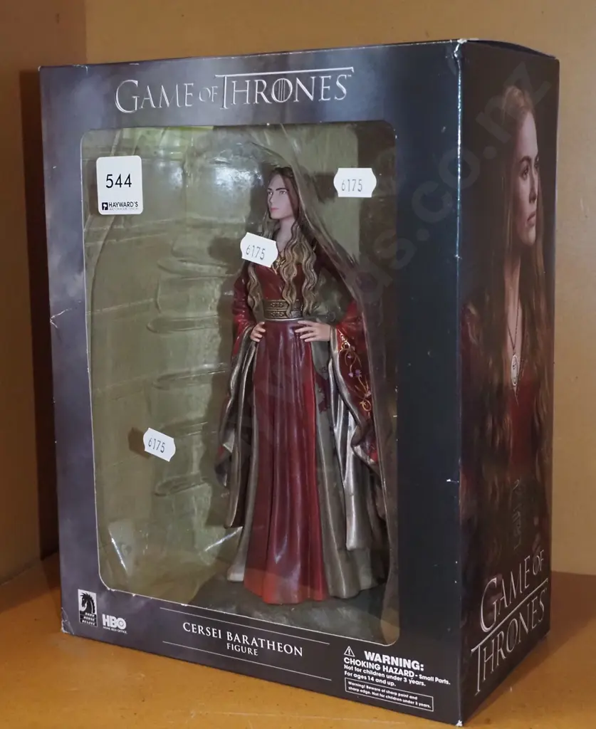 boxed Game of Thrones fig - Cersei Image 1++