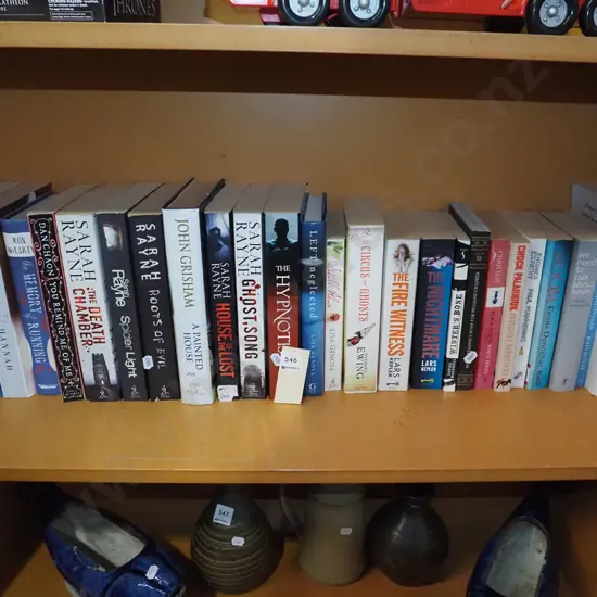 bay of books