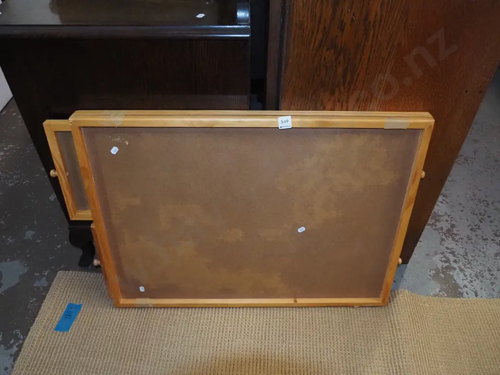 puzzle board with 4 internal trays Image 1++