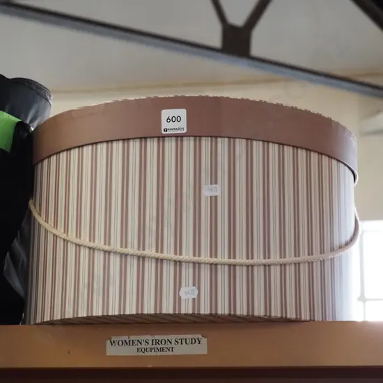 hat box