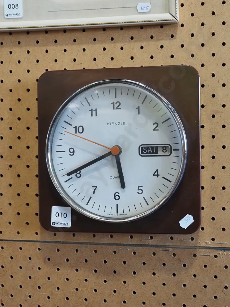 1970s Kienzle wall clock Image 1++