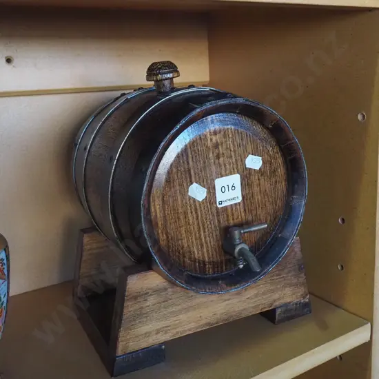 small oak barrel decanter