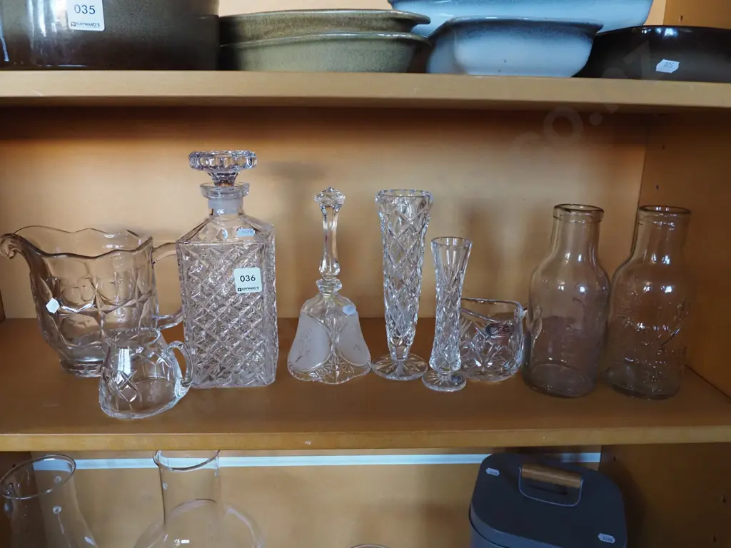 crystal and glass ware; bottles, decanter, jug etc Image 1++