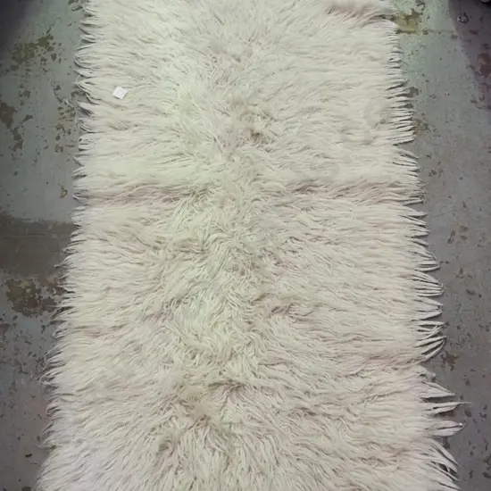 small flokati floor rug L-1230 W-650