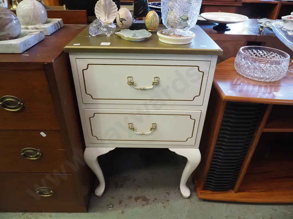 painted cab leg 2 drawer bedside cabinet Image 1++