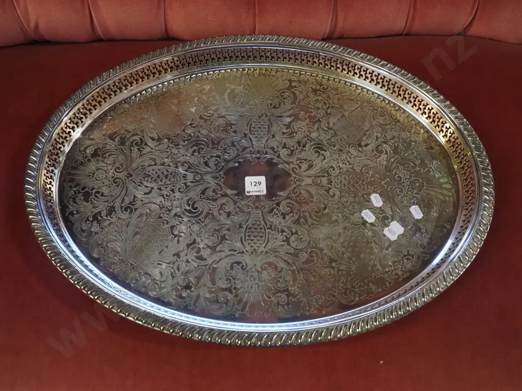 large plated ware tray L-550 Image 1++