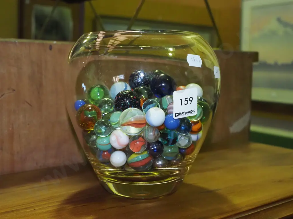 glass vase, marbles Image 1++