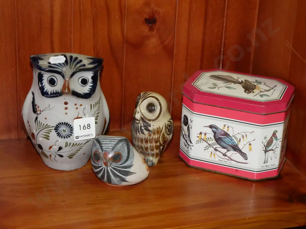 ceramic owls, Birds of NZ tea tin Image 1++