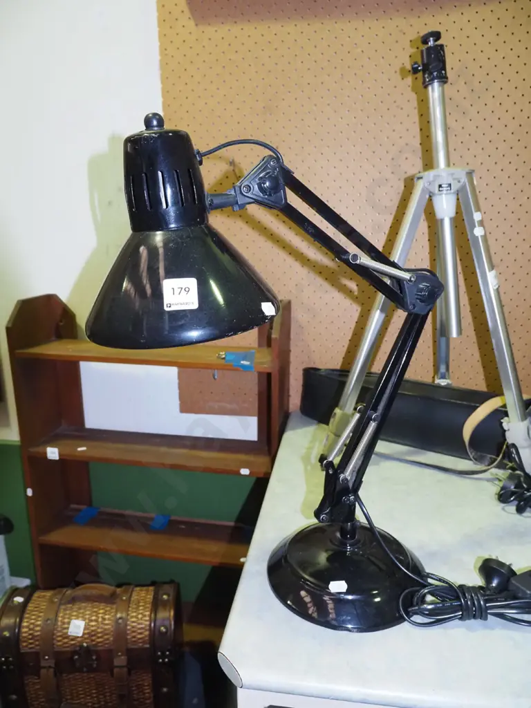 anglepoise lamp Image 1++