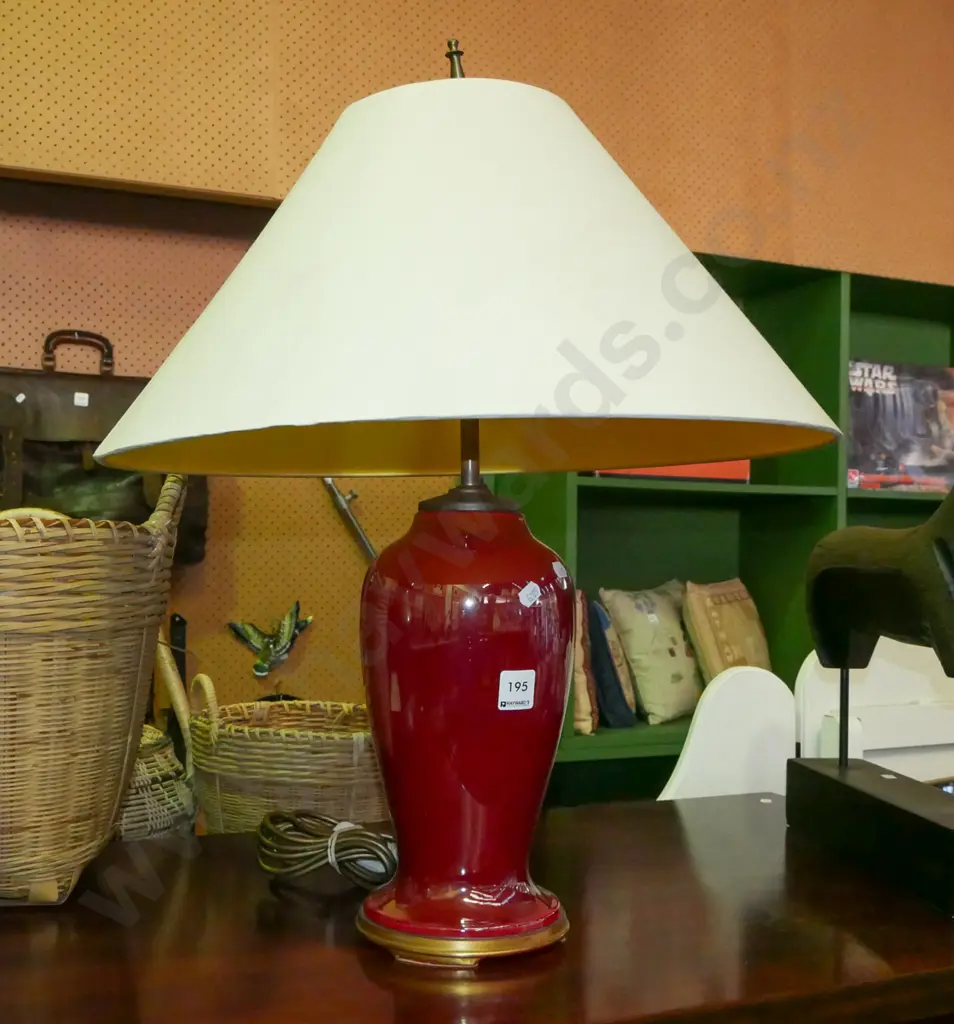 red ceramic based lamp H-560 Image 1++