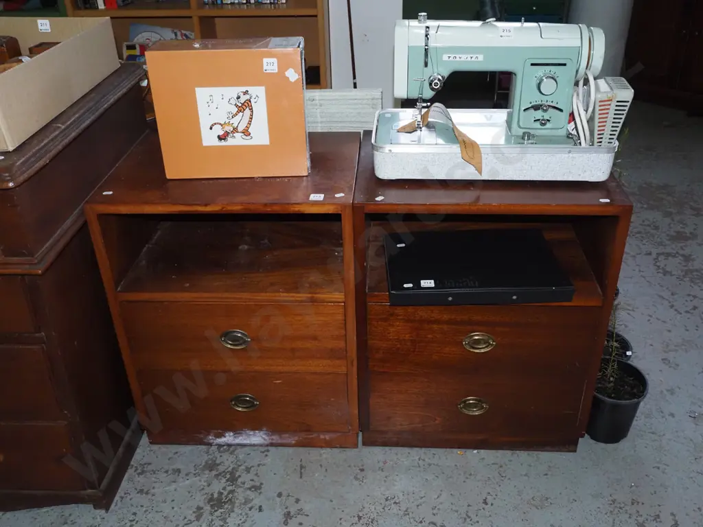 2x mahogany bedside cabinets - varnish needs attention Image 1++