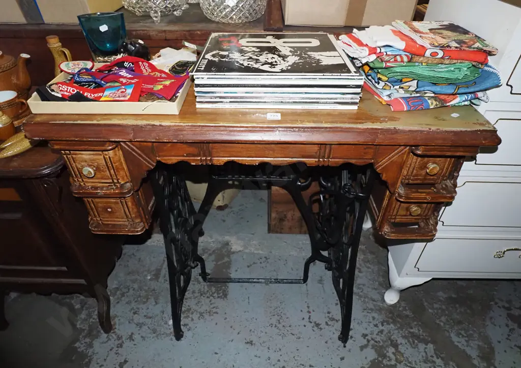 Singer treadle sewing machine base converted to hall table Image 1++