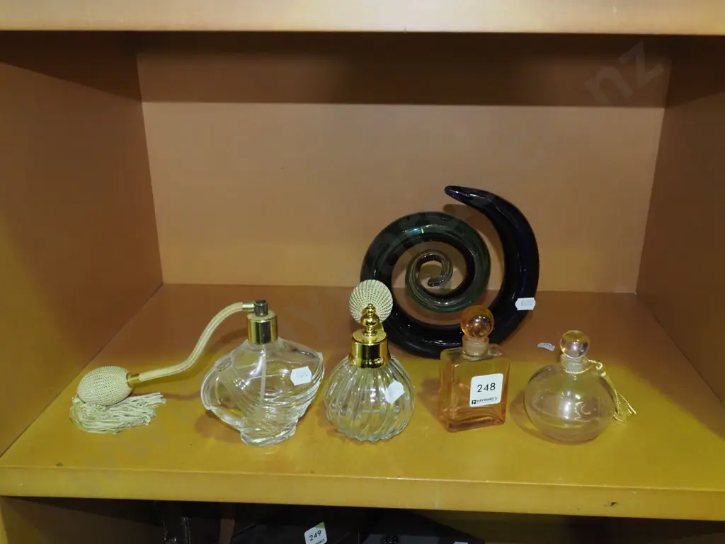 scent bottle, atomisers, small glass pottery sculpture Image 1++