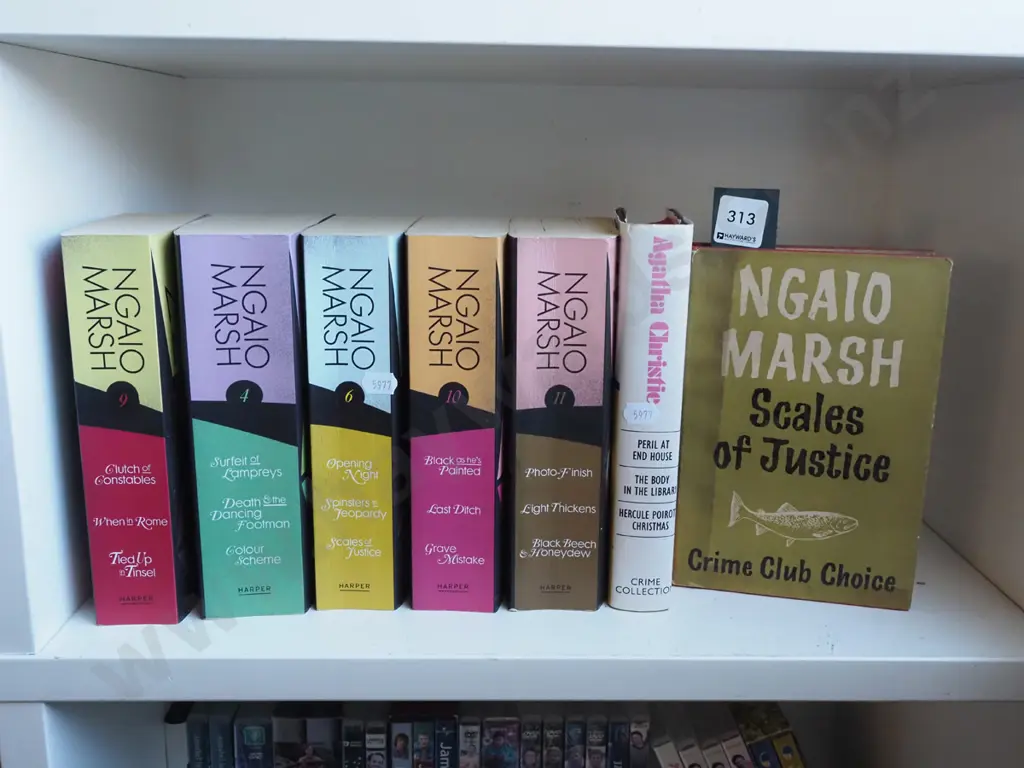 Ngaio Marsh books Image 1++