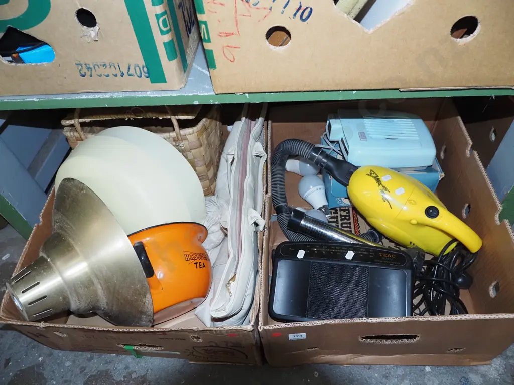 2x boxes; light shades, car vac, slide projector etc - red dots Image 1++