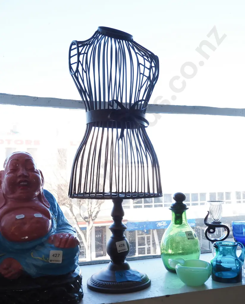 wrought metal female torso on stand H-620 Image 1++
