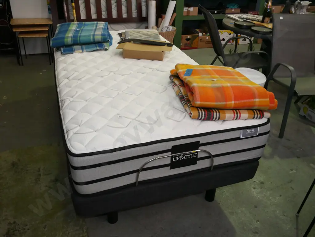 Sleepmaker Lifestyle electric bed with Posture Support firm mattress, king single bed Image 1++