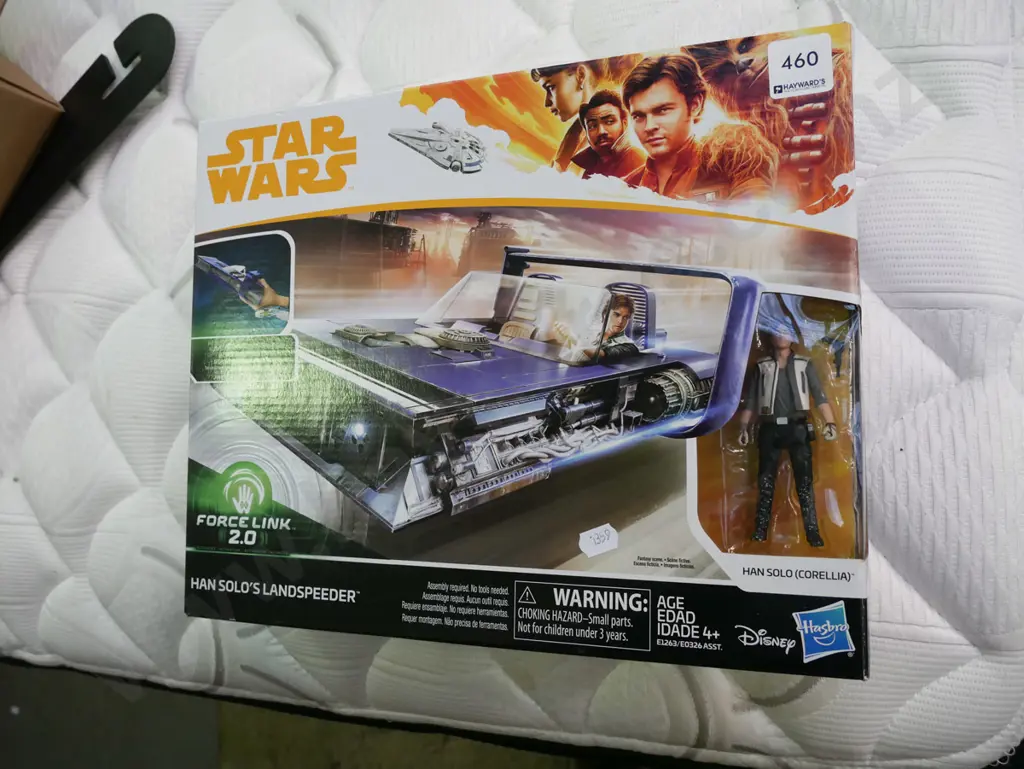 box; Star Wars model, Hans Solo's land speeder Image 1++