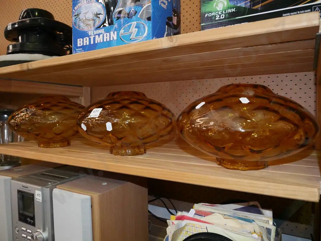 3x amber glass light shades Image 1++