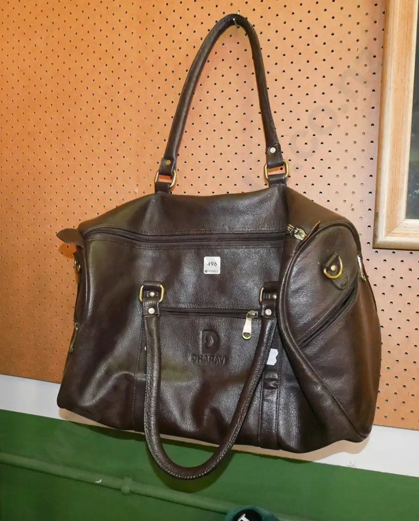 brown leather holdall Image 1++