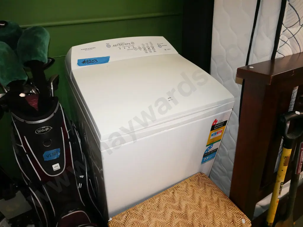 F&P top load washing machine Image 1++