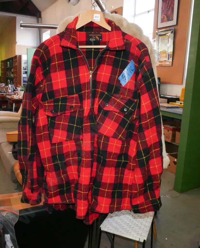 Fiordlander size Small checked bush shirt Image 1++