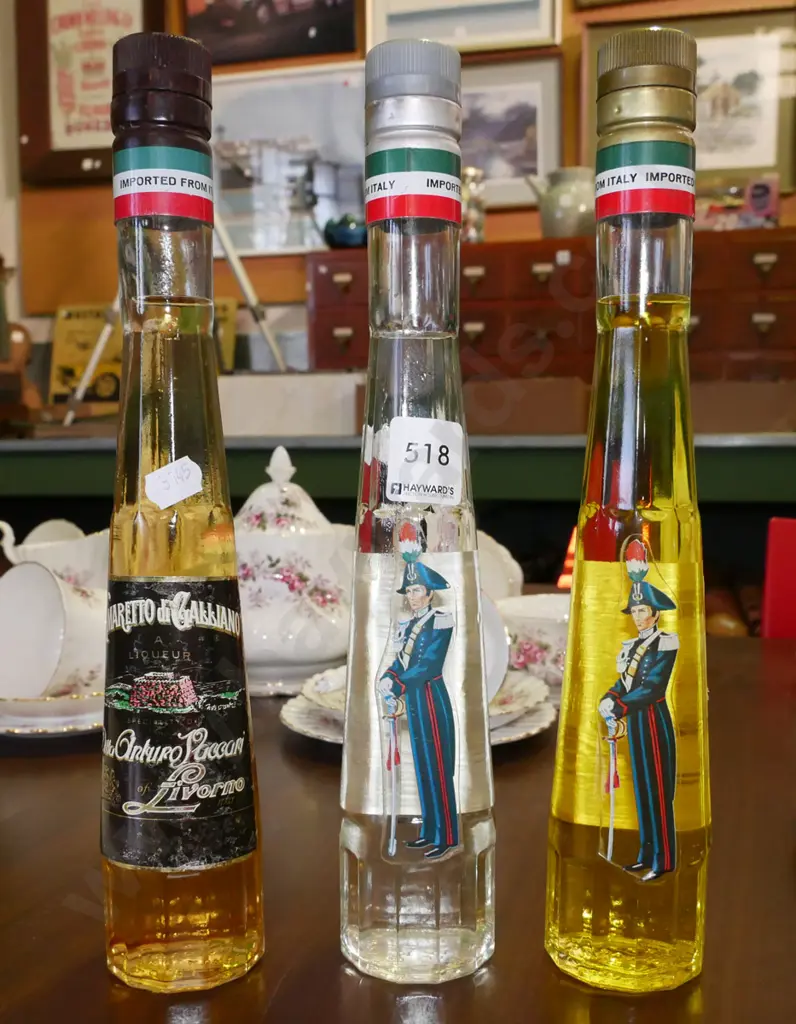 3x small bottles Galliano 200ml  liqueurs  Image 1++