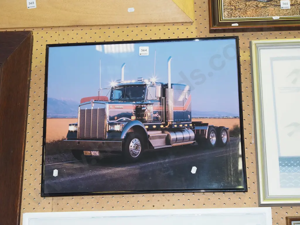 framed Kenworth poster print Image 1++