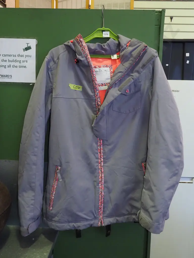 grey and pink ladies size Medium O'Neill ski jacket Image 1++