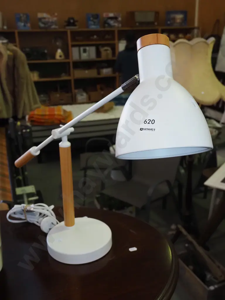 anglepoise desk lamp Image 1++