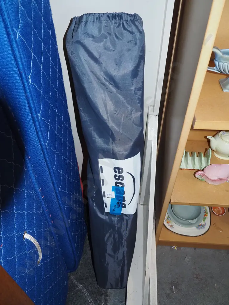 Escape folding camping chair Image 1++