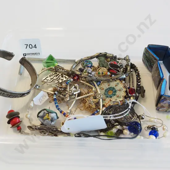 plastic tray of costume jewellery