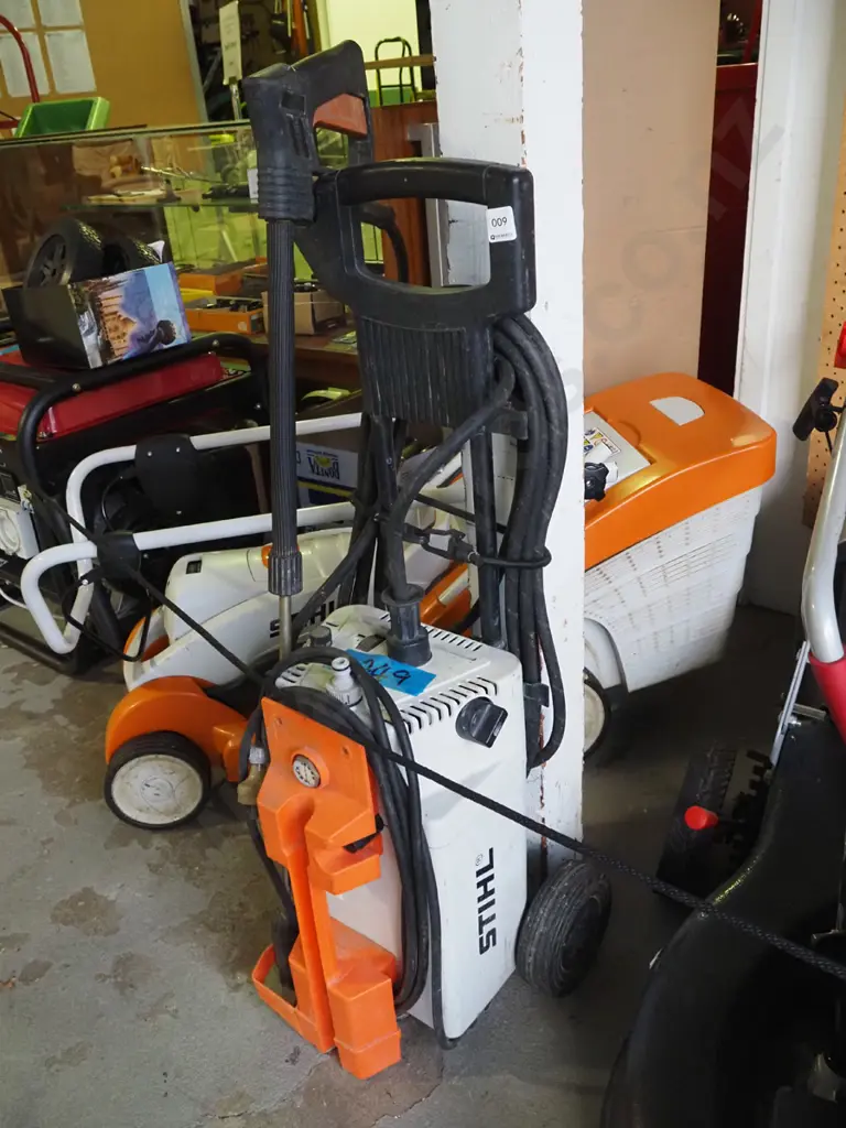 Stihl water blaster Image 1++