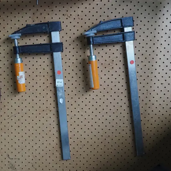 2x F clamps - red dots