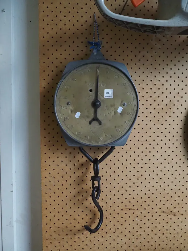 Salter spring scales Image 1++