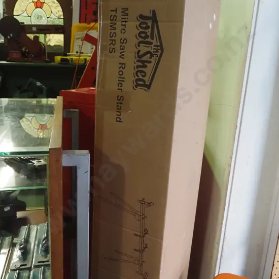 as-new boxed Tool Shed mitre saw roller stand