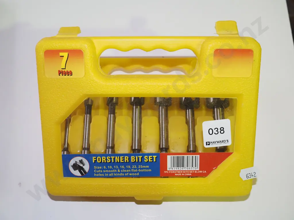 cased Forstner 7 piece bit set Image 1++