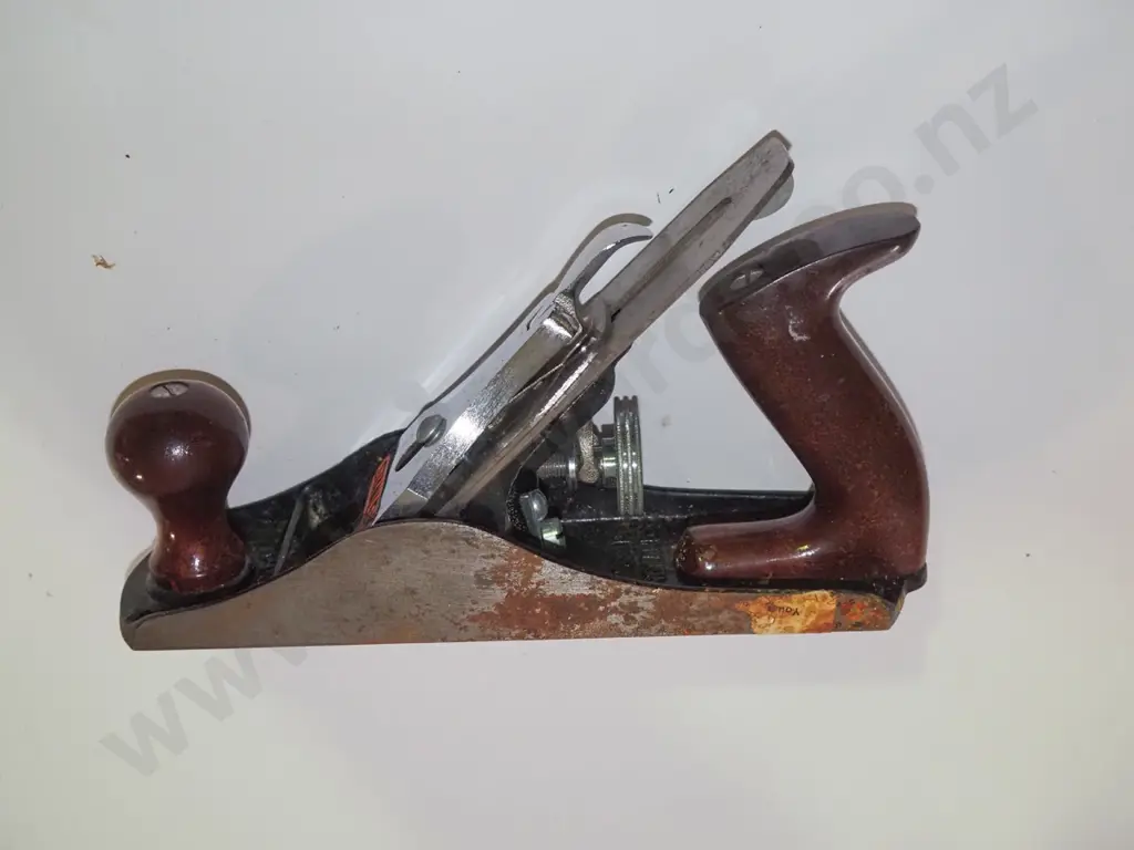 Stanley No. 4 hand plane in orginal box Image 1++