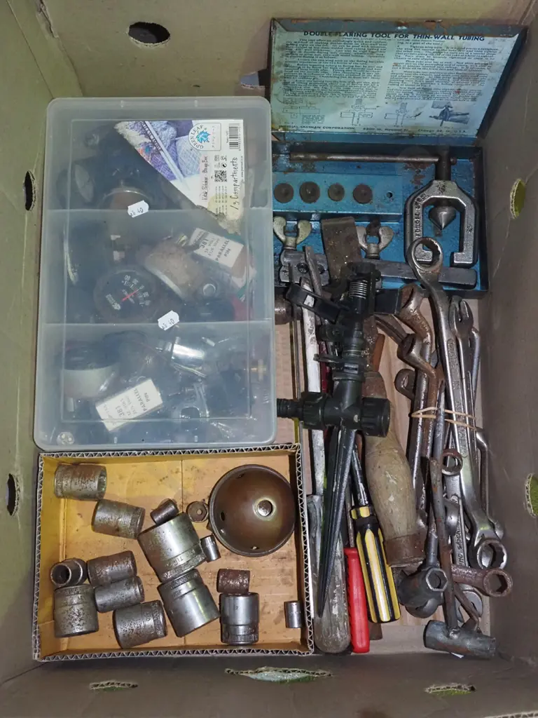 box; sockets, automotive dials, plumbers squaring set etc Image 1++