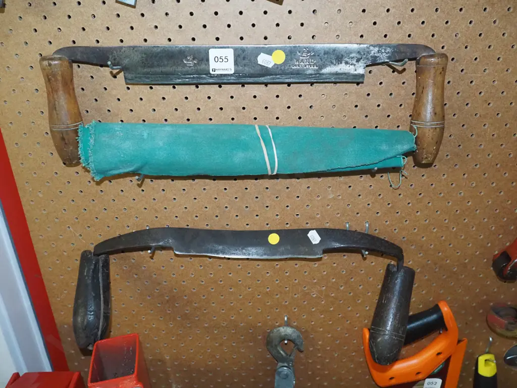 2x vintage drawer knives with green canvas covers Image 1++