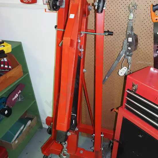 as-new SCA engine hoist