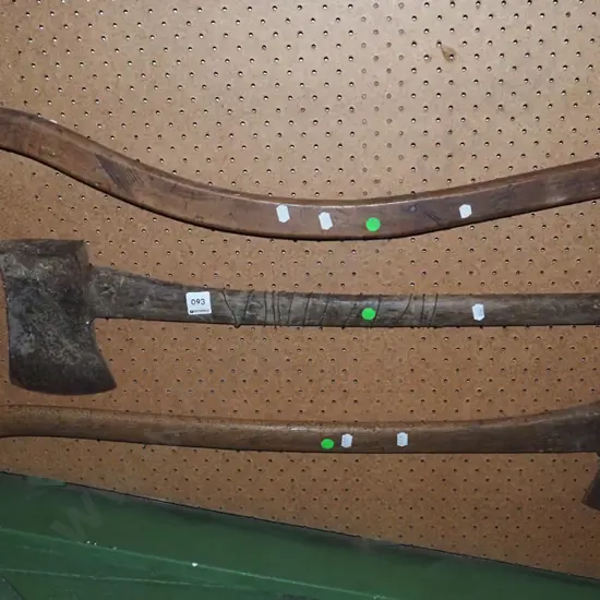 2x axes, grubber - green dots