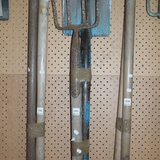 garden spade and fork
