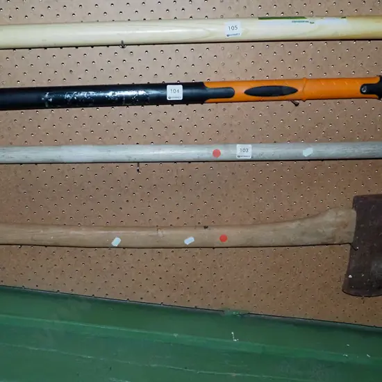 grubber, axe