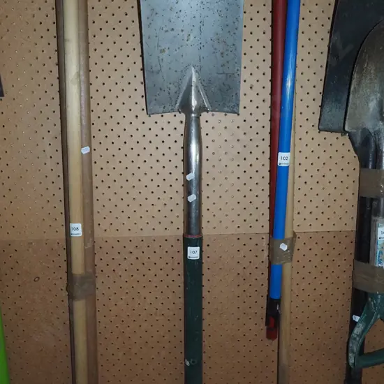 garden spade 