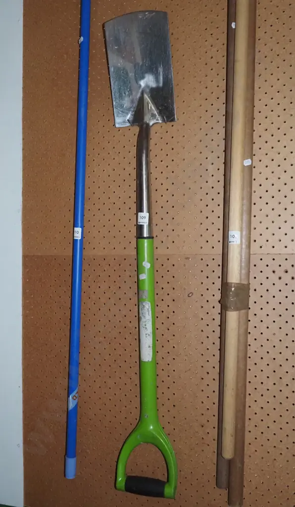 garden spade Image 1++